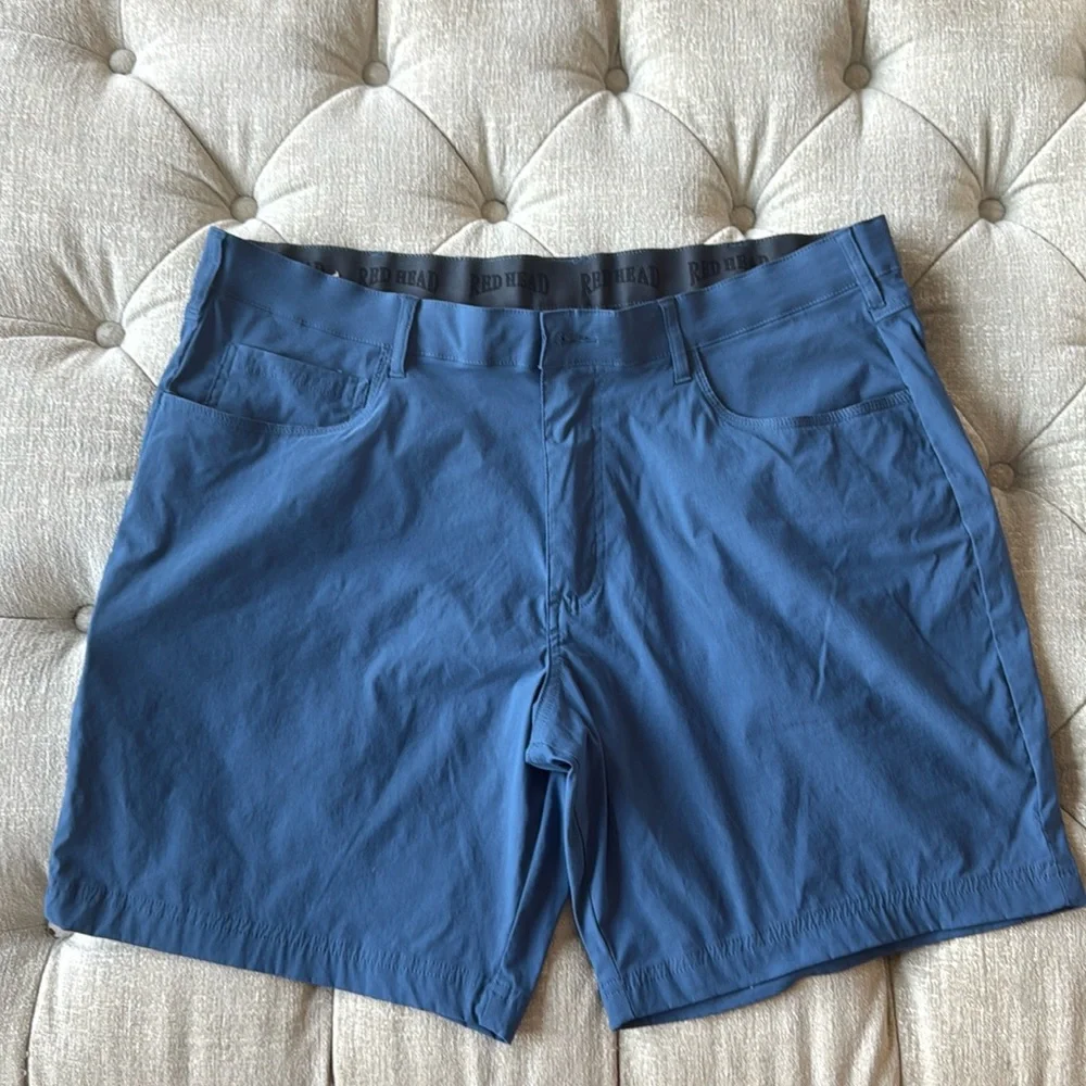Red Head Shorts from Bass Pro Shops men 40 blue spot see pic